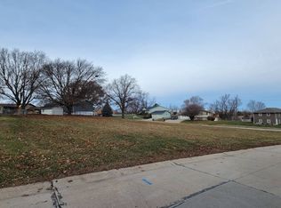 2300 Whitlow Ave #1, Auburn, NE 68305