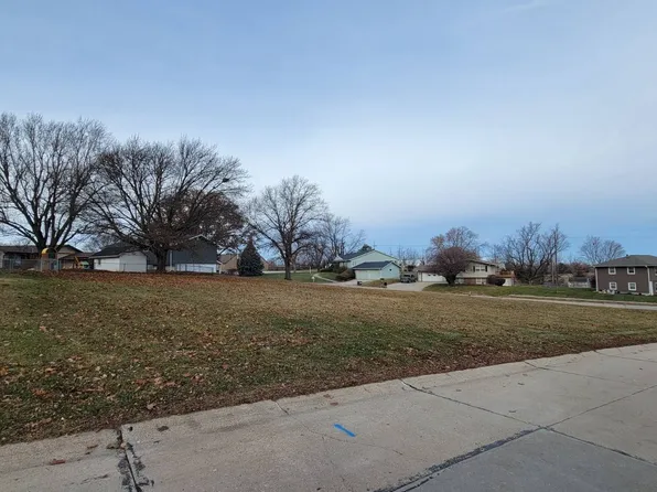 2300 Whitlow Ave #1, Auburn, NE 68305