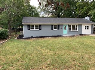 2335 Maplewood Dr, Gastonia, NC 28052