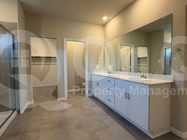 2509 Sinopa St — Photo 14