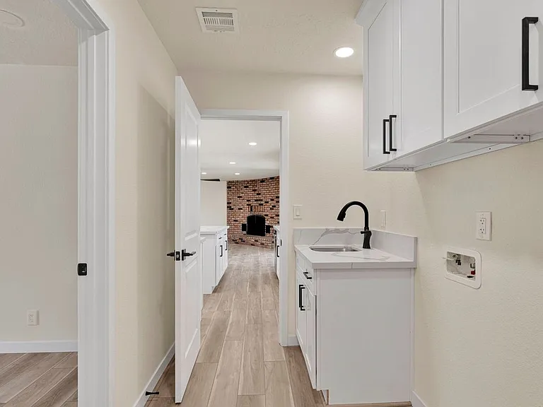 15262 El Centro Rd — Photo 27