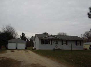 759 Columbiaville Rd, Columbiaville, MI 48421