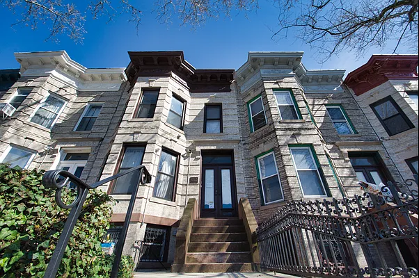 Rented by Brick&Mortar | media 13