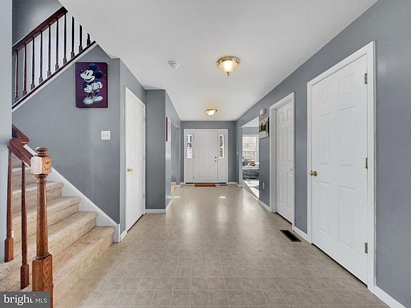 5th image of 1157 Morgan Hill Dr