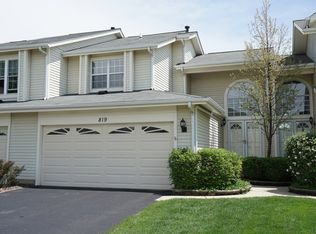819 Dracut Ln, Schaumburg, IL