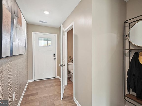 2nd image of 22368 Reeve Rd