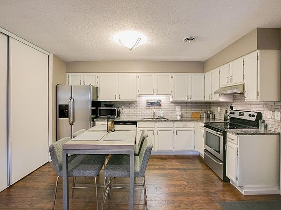 5th image of 15388 40th Ave N