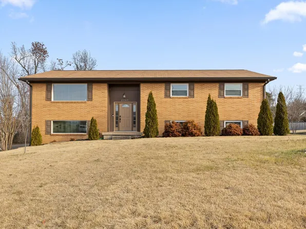 2307 Arroyo Dr, Chattanooga, TN 37421