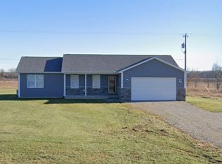 1948 Roods Lake Rd, Lapeer, MI 48446