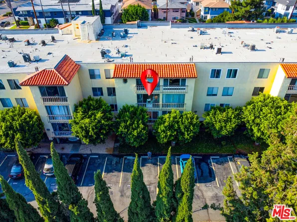 12830 Burbank Blvd Unit 201, Valley Village, CA 91607
