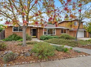 6449 Holstein Way, Sacramento, CA 95831