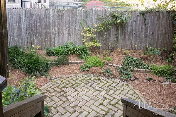 Rented by Ideal Properties Group | media 14