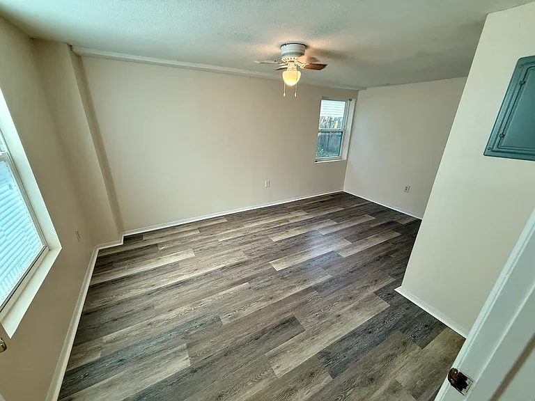 1305 S Dewey St #2 — Photo 7
