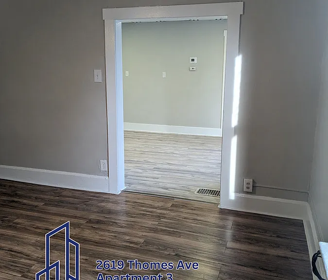 2619 Thomes Ave #3 — Photo 20