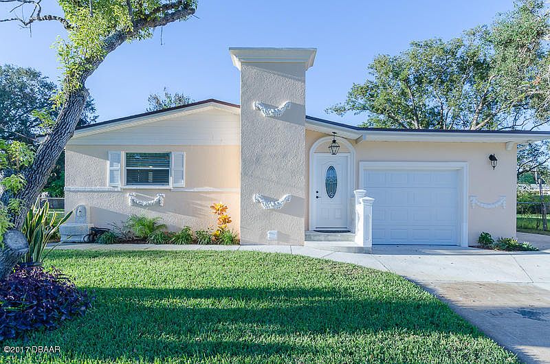1st image of 622 N Flamingo Dr