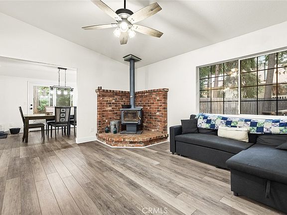 5th image of 14366 Carnegie Rd