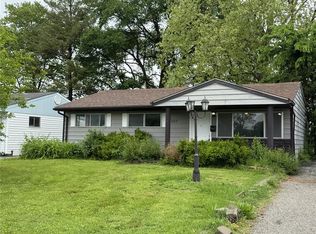 327 Rieber Dr, Cahokia, IL 62206