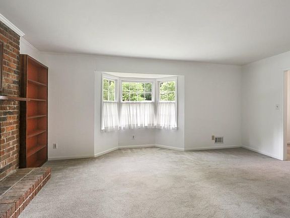 5th image of 354 Merrydale Dr