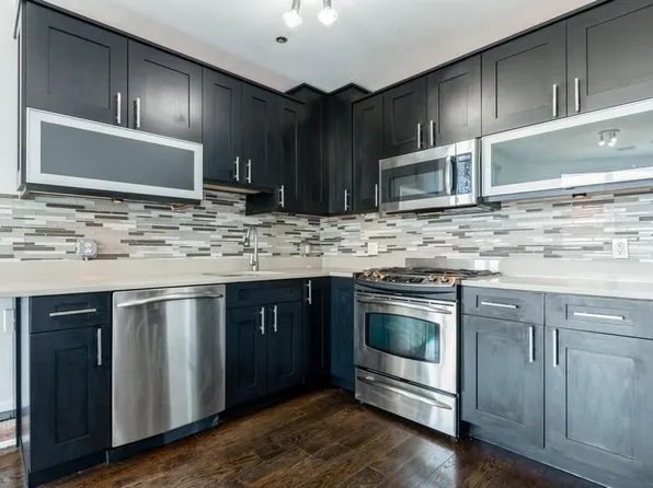 704 Grand Street image 2 of 30