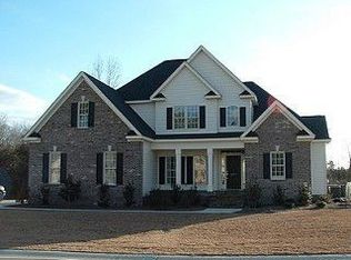 1272 Naples Dr, Greenville, NC 27858