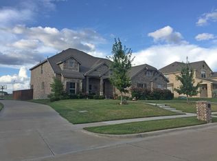 221 Sandy Way, Red Oak, TX 75154