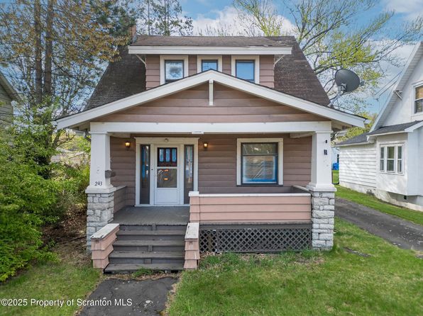 243 N Main St, Archbald, PA 18403