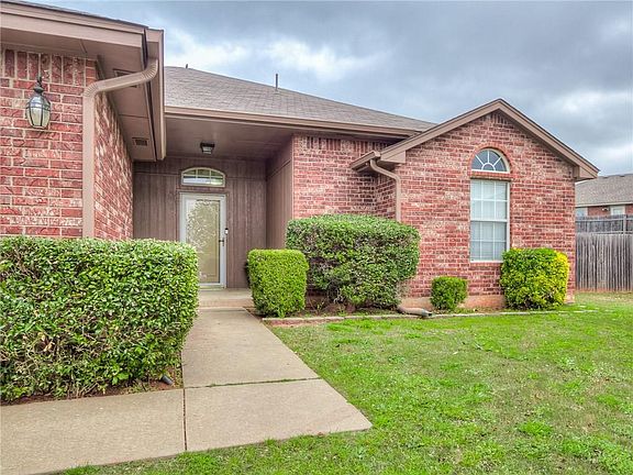 2nd image of 17328 Cedarwood Dr