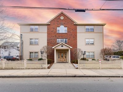 590 Boston St APT 102, Lynn, MA, 01905