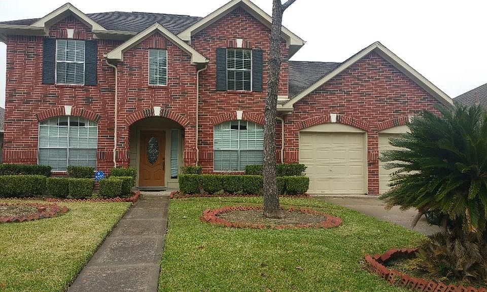 1st image of 14822 Belterraza Dr
