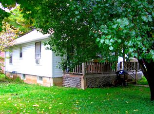 328 Maple St, Sullivan, MO 63080