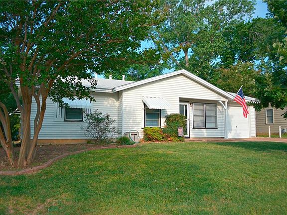 2nd image of 803 Denton Dr