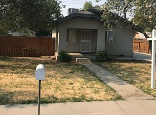 1422 Gibson Ave, Clovis, CA 93611