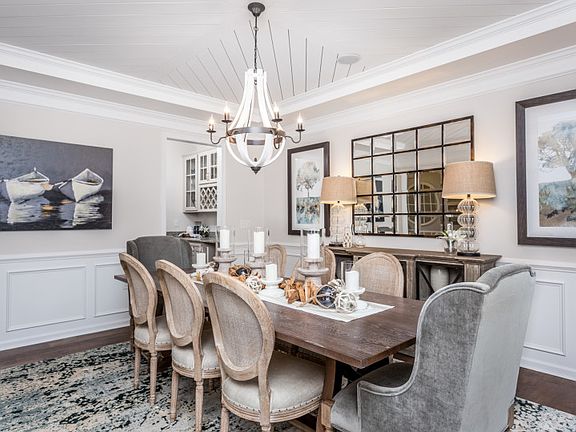 Formal dining room