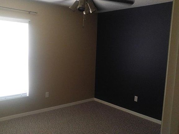 4th image of 1671 W Lamplighter St
