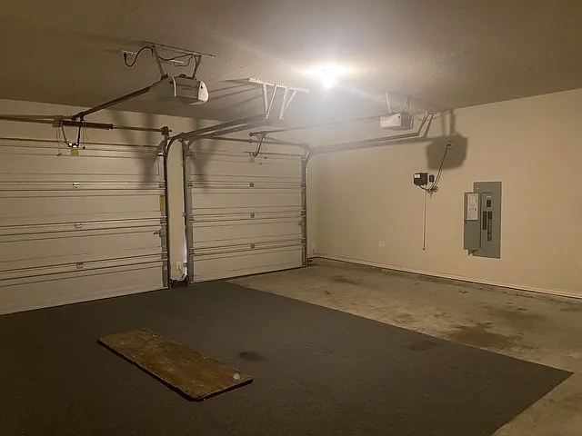 2712 Lake Ridge Dr — Photo 29