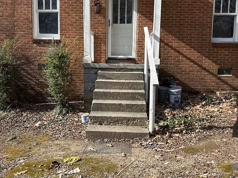 144 Midland St — Photo 1