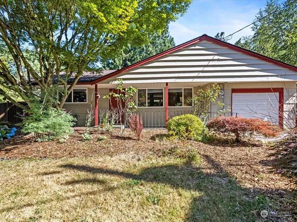 1304 N 169th Street, Shoreline, WA 98133