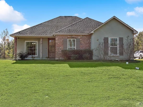15426 Nova Ln, Walker, LA 70785