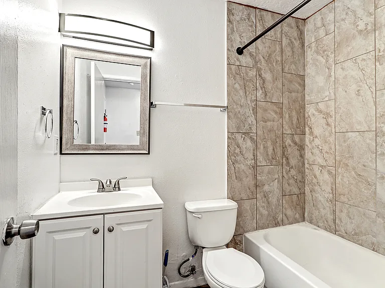 195 Monte Alto Pl NE #B — Photo 8