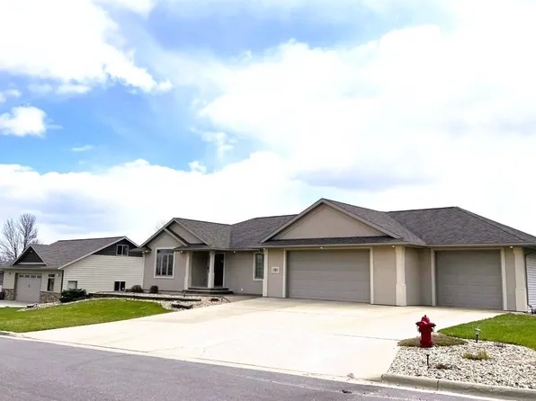 119 Sunview Dr, Adrian, MN 56110