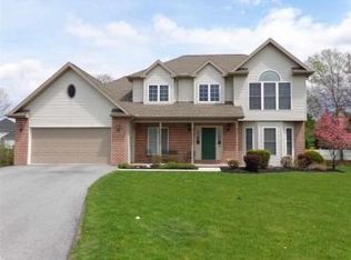 205 Taunton Dr, Carlisle, PA 17013