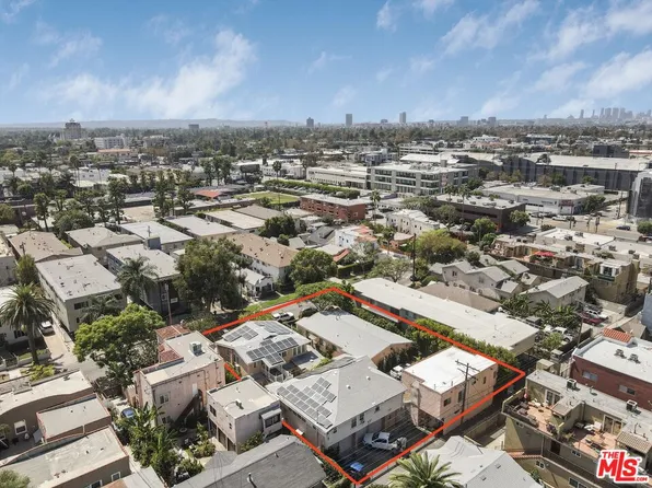 5913 Willoughby Ave, Los Angeles, CA 90038
