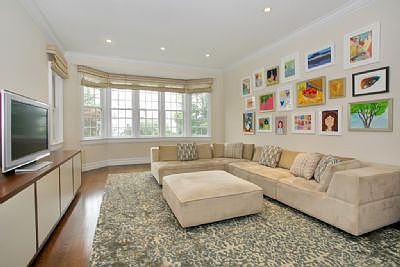 5th image of 5240 Independence Ave