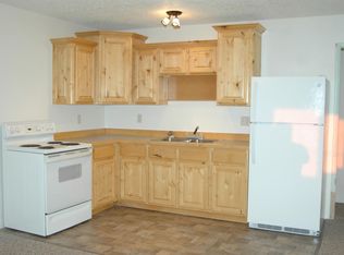 232 Black Ln #1, Corvallis, MT 59828