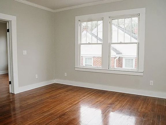 5th image of 1116 Pope St