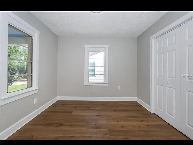 124 W Hiawatha St — Photo 14
