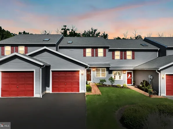 2617 Grandview Park Dr #35, York, PA 17408