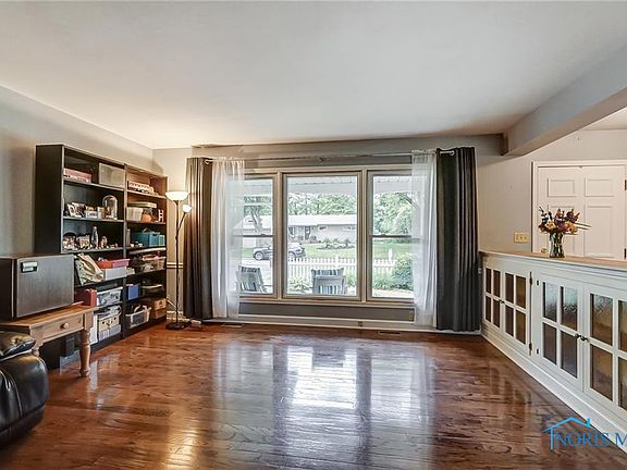 5th image of 4828 Weldwood Ln