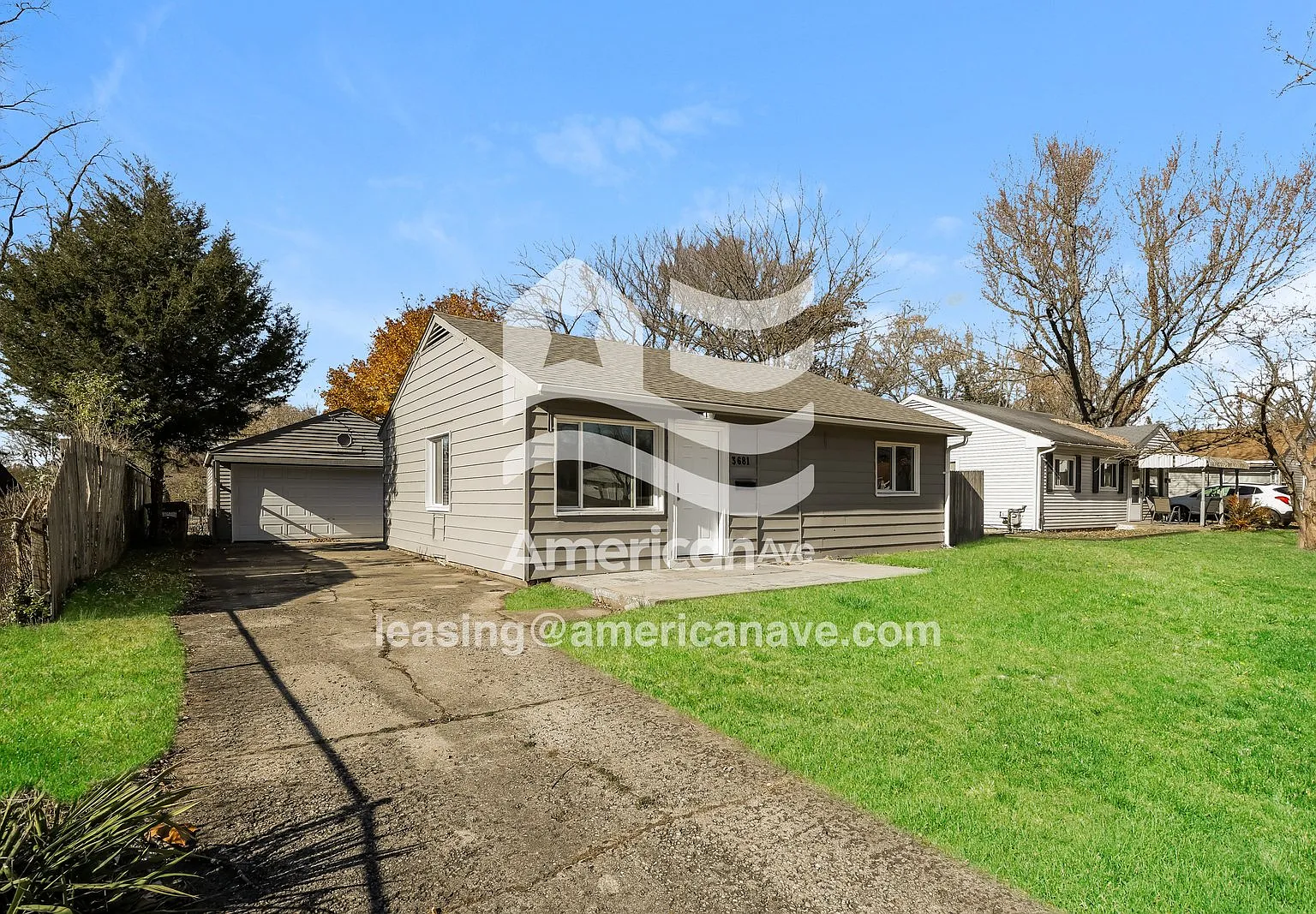 2 bed, 1.0 bath, 884 sqft, $1,106 — Photo 2