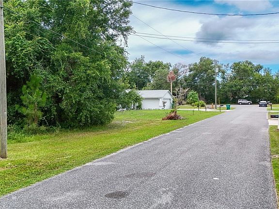 5th image of 8458 W Buckwood Ct